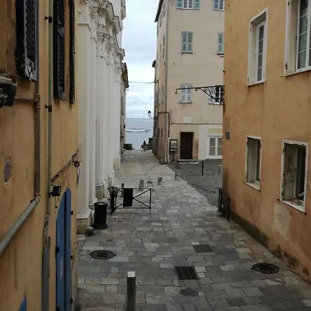 Apartment Au Coeur De La Citadelle *